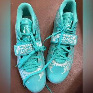 Jordan Zion III hyper jade Sneakers with Strap